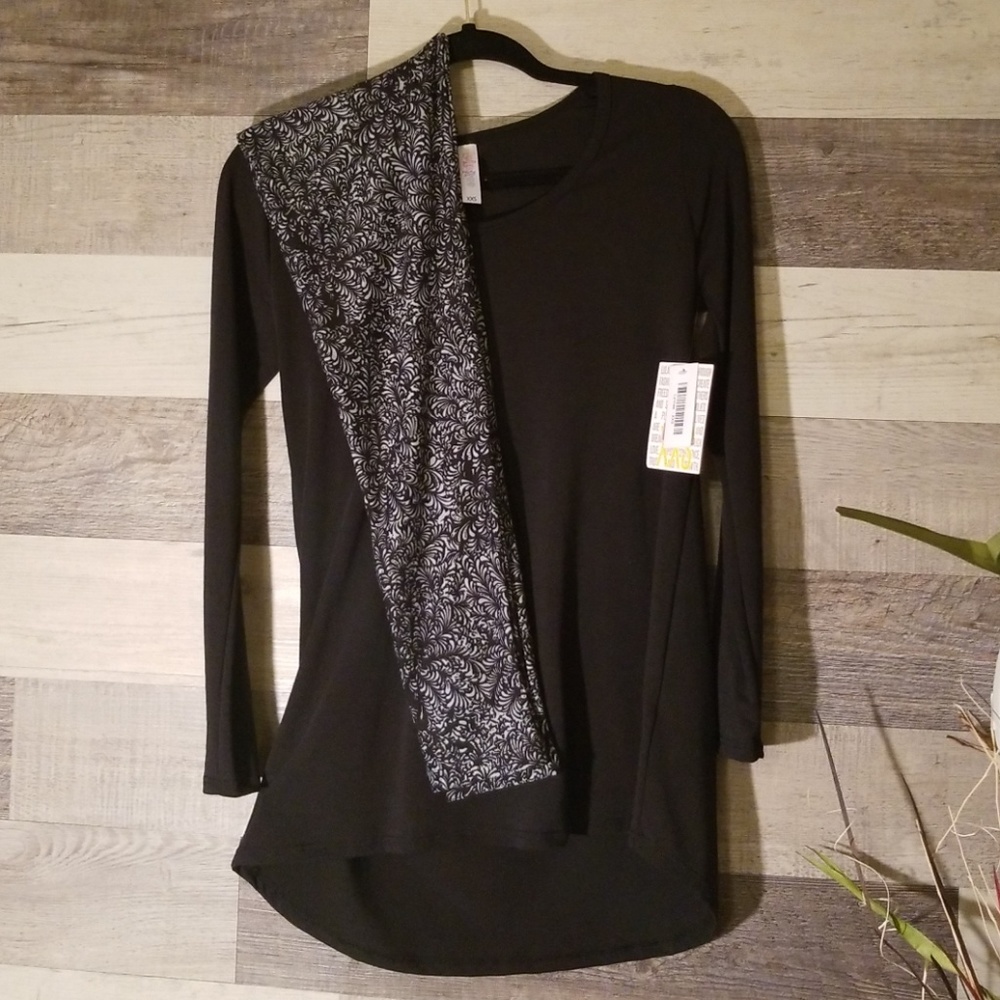Lularoe Lynnae & OS Legging Set